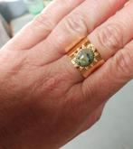 Verstelbare ring gold rvs met steen groen, Nieuw, Ophalen of Verzenden, 17 tot 18, Dame