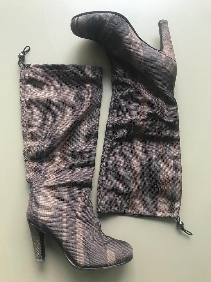 United Nude laarzen hi - 39, Kleding | Dames, Schoenen, Zo goed als nieuw, Hoge laarzen, Beige, Ophalen of Verzenden