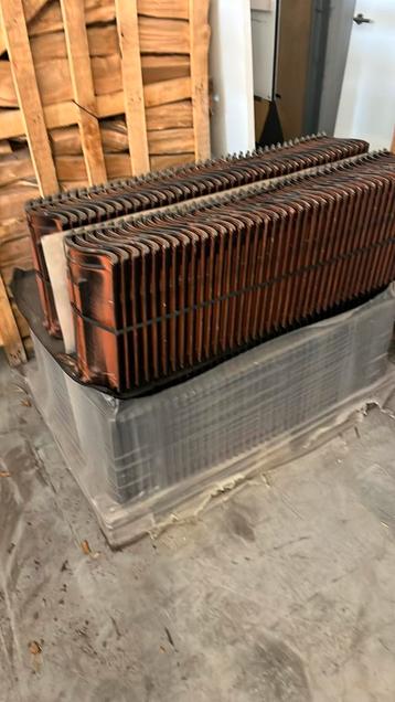 Ovh dakpan zwart glazuur beschikbaar voor biedingen