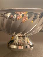 Verzilverde Bowl op Voet met Golvend Reliëf, Antiek en Kunst, Ophalen of Verzenden