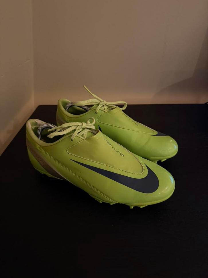 Nike Mercurial Vapor FG voetbalschoenen (43), Sport en Fitness, Voetbal, Zo goed als nieuw, Schoenen, Verzenden