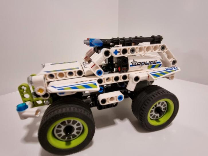 Lego technic, compleet, onderscheppingsvoertuig, 42047, Kinderen en Baby's, Speelgoed | Duplo en Lego, Zo goed als nieuw, Lego
