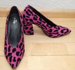 Sacha Iconic pumps maat 40 fuchsiaroze zwarte panterprint, Pumps, Verzenden, Zwart, Zo goed als nieuw