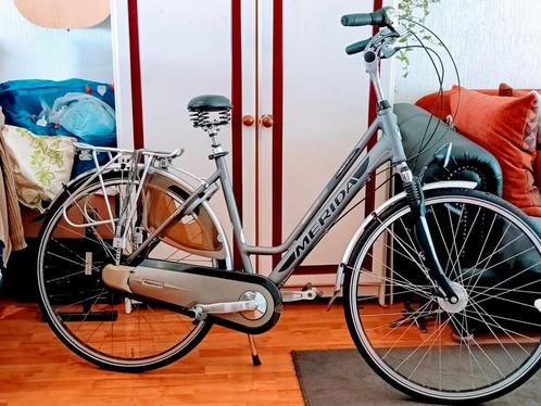 MERIDA FREESPORT DAMES STADSFIETS 8 SPEED, Fietsen en Brommers, Fietsen | Dames | Damesfietsen, Zo goed als nieuw, Overige merken