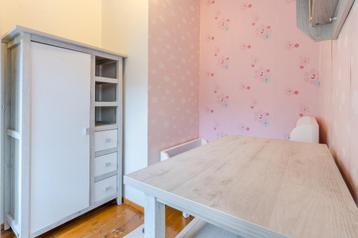 TWF Kledingkast voor babykamer beschikbaar voor biedingen