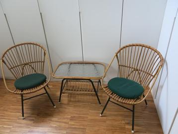 Vintage rotan stoelenset Rohe Noordwolde + tafel beschikbaar voor biedingen