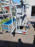 Steiger op aanhanger. Zonder schuindakbeveiliging., Doe-het-zelf en Verbouw, Steigers, Ophalen, Gebruikt, Rolsteiger of Kamersteiger