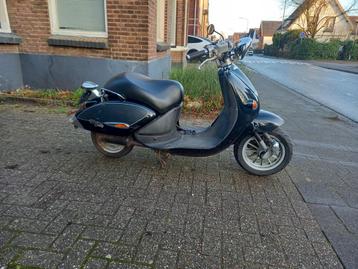 KOOPJE Aprilia Moijto Habana beschikbaar voor biedingen