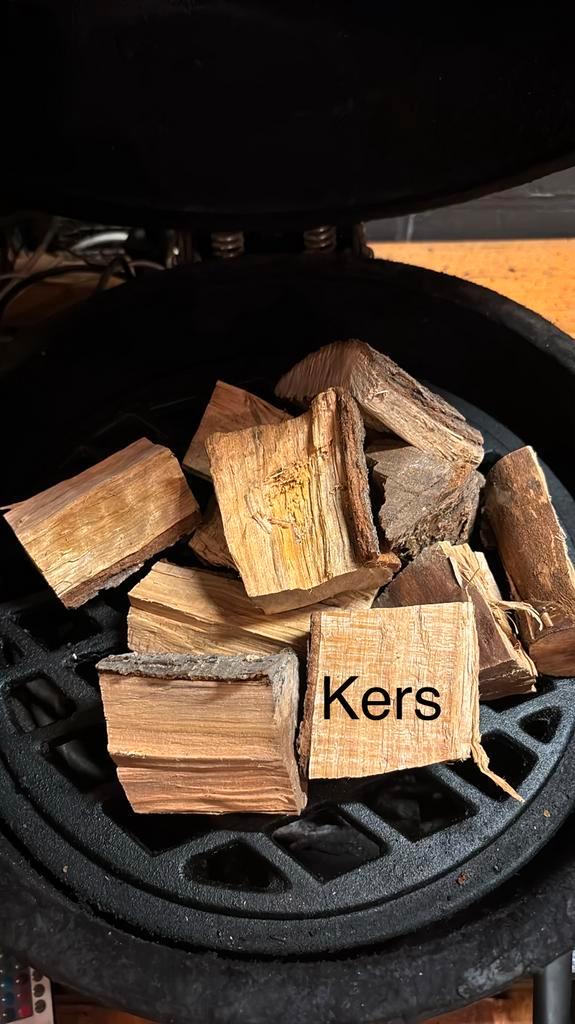 Kersen rookhout chunks kamado, Tuin en Terras, Barbecue-accessoires, Ophalen of Verzenden