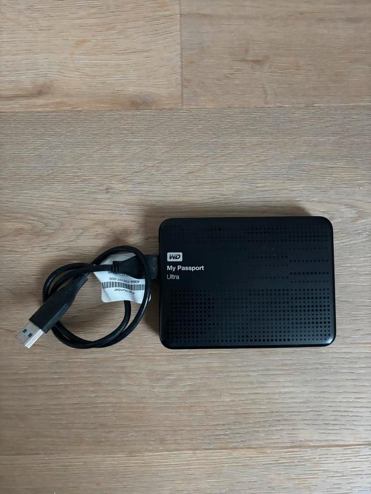 WD My Passport Ultra 1TB - Zwart - USB 3.0, Computers en Software, Harde schijven, Zo goed als nieuw, Laptop, Extern, HDD, USB
