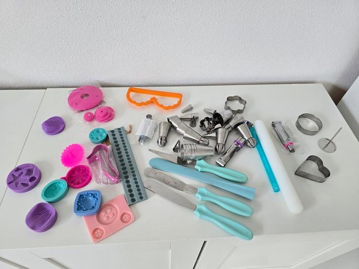 Groot pakket taartspullen, Hobby en Vrije tijd, Taarten en Cupcakes maken, Gebruikt, Overige typen, Taarten of Cupcakes, Ophalen of Verzenden