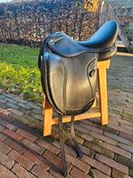 Ikonic Light Dressuurzadel 17 inch, Ophalen, Zo goed als nieuw, Dressuur