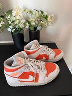 Nike air Jordan mid, Kleding | Dames, Schoenen, Wit, Nike, Ophalen of Verzenden, Sneakers of Gympen