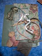 Poppenkleding Stoffen & Accessoires, Overige materialen, Gebruikt, Ophalen of Verzenden, Minder dan 30 cm