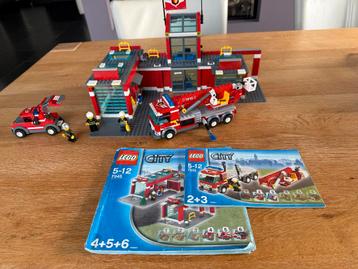 Lego City 7945 Brandweerkazerne (bijna compleet 98%) beschikbaar voor biedingen
