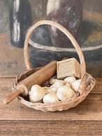 Oud rieten mandje, Antiek en Kunst, Ophalen of Verzenden