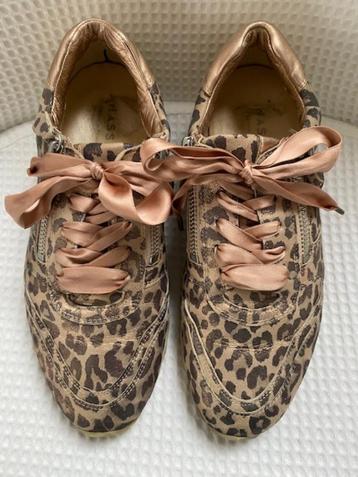 Hassia leren schoenen, maat 4 (maat 37) Breedtemaat H beschikbaar voor biedingen