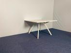 Vergadertafel Voortman, wit blad, wit frame, 120 x 120 cm., Huis en Inrichting, Ophalen, Gebruikt