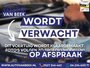 Volvo V60 2.0 T6 Recharge AWD R-Design|Zwarte hemel beschikbaar voor biedingen