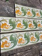 220cm Prachtige art nouveau tegelrand afgebiesd 14+2 stuks, Ophalen
