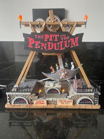 Lemax The Pit and the Pendulum Spooky Town beschikbaar voor biedingen