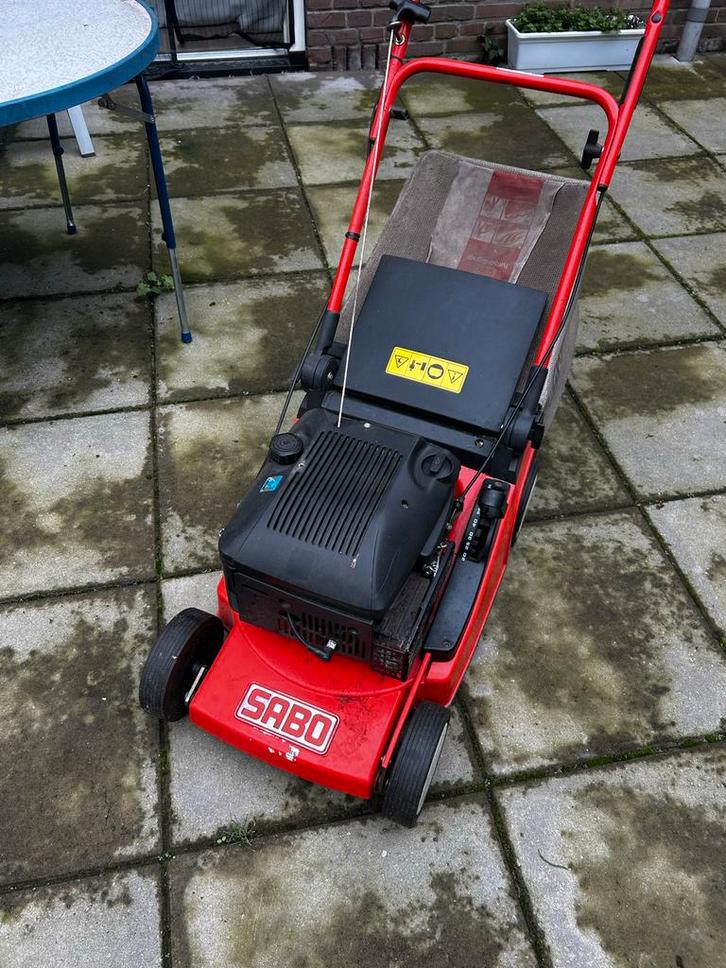 Benzine Grasmaaier - Direct Klaar voor Gebruik!, Tuin en Terras, Grasmaaiers, Gebruikt, Benzine-grasmaaier, 40 t/m 49 cm, Cirkelmaaier