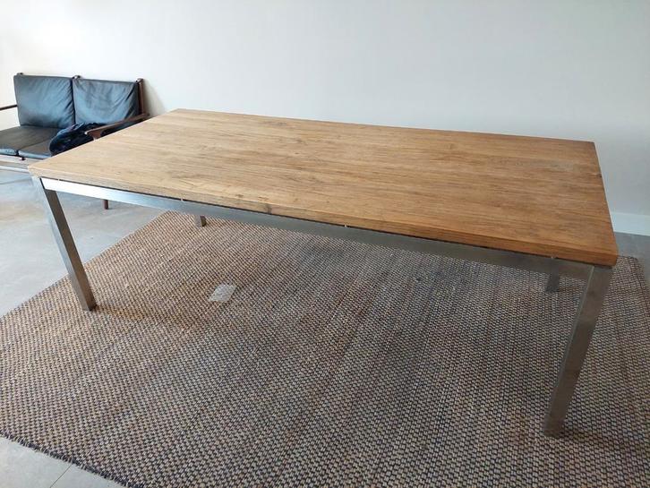 Robuuste houten tafel met metalen poten - 220x100cm, Huis en Inrichting, Tafels | Eettafels, Ophalen