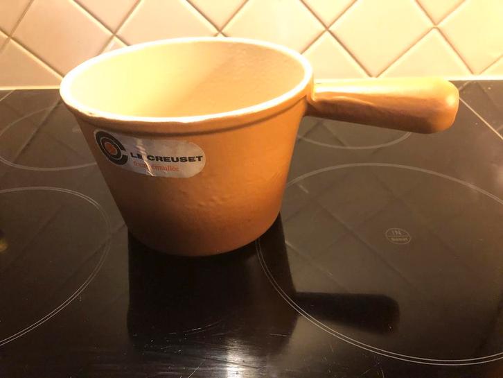 t.k.Le Creuset caquelon gietijzer briquekleur FB INDUCTIE, Huis en Inrichting, Keuken | Potten en Pannen, Koekenpan of Braadpan