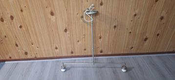 Plafond lamp armatuur beschikbaar voor biedingen