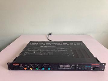 Roland SDE-2500 Midi digital delay beschikbaar voor biedingen