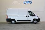 Fiat Ducato 35 2.3 MultiJet L3/H2 CAMERA NAVI AIRCO CRUISE C, Auto's, Voorwielaandrijving, Stof, Gebruikt, Wit