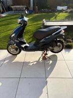 Snor Scooter piaggio Fly 4-takt 2017, Fietsen en Brommers, Ophalen, Piaggio, Gebruikt, Benzine