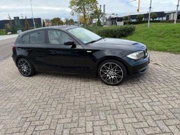 BMW 1-Serie 1.6 LEDER NAVI  beschikbaar voor biedingen