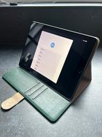 iPad 2018 32GB | met lader, doos & hoesje | in nette staat, Computers en Software, Apple iPads, Gebruikt, 32 GB, Apple iPad, Grijs