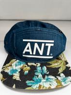 Strapback cap Ant Origins: jeans kleur met zwarte klep, Kleding | Heren, Ant Originals, One size fits all, Ophalen of Verzenden