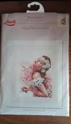 LANARTE Lady of the camellias, Ophalen of Verzenden, Zo goed als nieuw, Borduurpakket