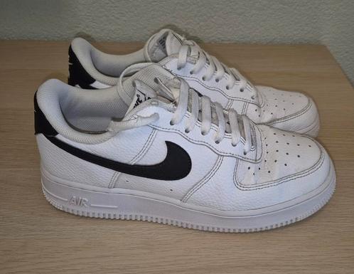 Nike Air Force 1.07  wit zwart maat 40, Kleding | Heren, Schoenen, Zo goed als nieuw, Wit, Ophalen of Verzenden