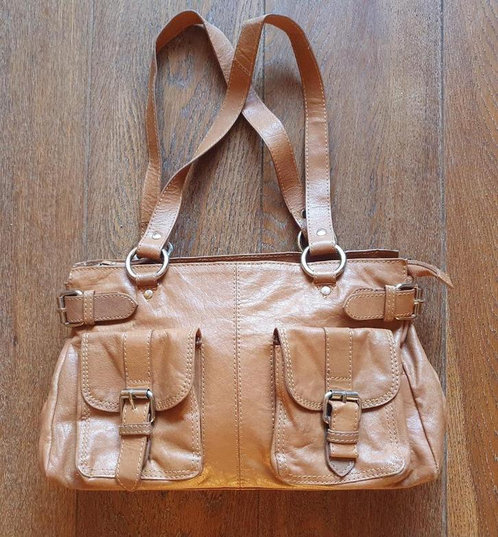 Handtas – bruin leer - Hoogte 22x10x35 cm, Sieraden, Tassen en Uiterlijk, Tassen | Damestassen, Zo goed als nieuw, Handtas, Bruin