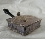 Zilveren bakje met deksel en handvat as verzamelaar 190 gr, Ophalen of Verzenden, Zilver