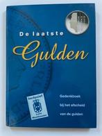 Gedenkboek "De Laatste Gulden" (Met gulden munten € 14,00), Ophalen of Verzenden, Koningin Beatrix, 1 gulden, Setje