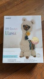 DIY Crochet lama (ongeopend), Hobby en Vrije tijd, Breien en Haken, Ophalen of Verzenden, Zo goed als nieuw, Haken, Wol of Garen