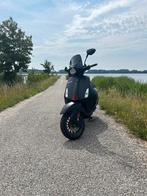 Vespa Sprint 50 – Bouwjaar 2022 Matzwart Topstaat 16.500km, Fietsen en Brommers, Scooters | Vespa, Ophalen, Gebruikt, Maximaal 45 km/u