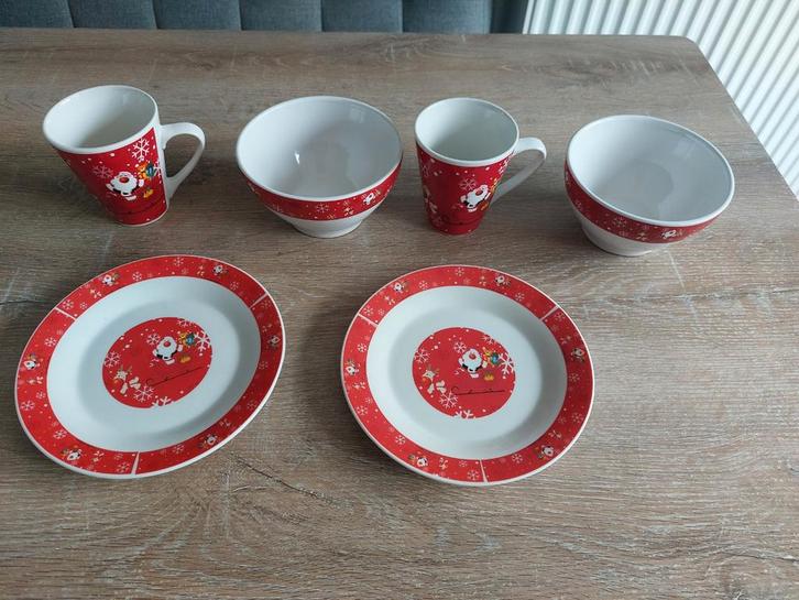 2 persoons kerstservies ontbijt brunch servies kerst setje, Diversen, Kerst, Zo goed als nieuw, Ophalen of Verzenden
