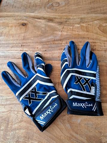 Slag handschoenen beschikbaar voor biedingen