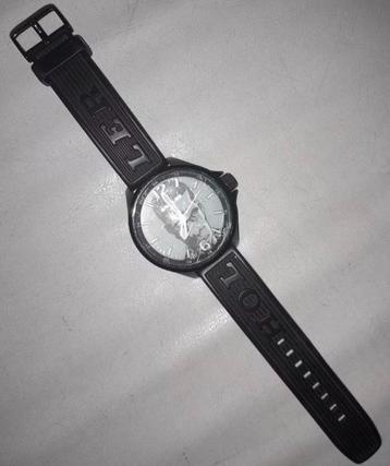 HOLLER Waterbestendige horloge met oplichtende wijzers beschikbaar voor biedingen