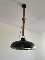 Zuiver hanglamp antraciet grijs met leren strap, diam. 51 cm, Huis en Inrichting, Lampen | Hanglampen, Ophalen, Zo goed als nieuw