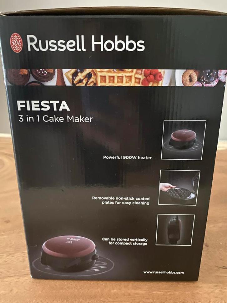 Russell Hobbs Fiesta 3 in 1 Cake Maker - Nieuw, Witgoed en Apparatuur, Wafelijzers, Nieuw, Uitneembare platen, Ophalen