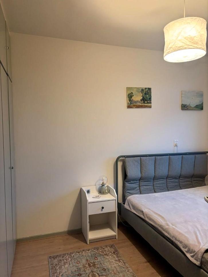 TÄLLÅSEN Bekleed bedframe 160x200 cm, Huis en Inrichting, Slaapkamer | Bedden, Zo goed als nieuw, Tweepersoons, 160 cm, 200 cm