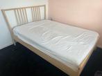 Ikea BJÖRKSNÄS tweepersoons bed 140 x 200 incl matras, Huis en Inrichting, Ophalen, Bruin, Tweepersoons, 140 cm