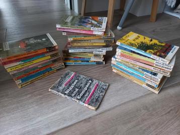 Partij biggles pocketboekjes te koop beschikbaar voor biedingen
